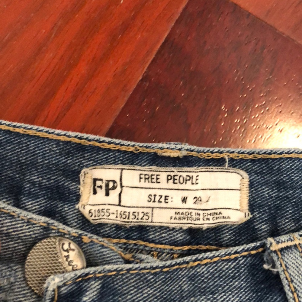 Free People shorts - Picture 2 of 5